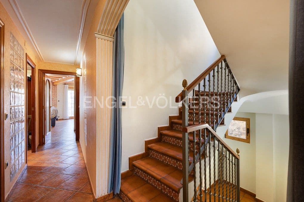 Local Comercial de 15 habitaciones en Alcublas en venta - 350.800 € (Ref: 9082434)