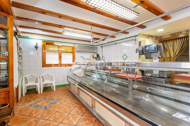 15 bedroom Commercial for sale in Alcublas - € 350,800 (Ref: 9082434)