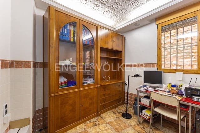 15 bedroom Commercial for sale in Alcublas - € 350,800 (Ref: 9082434)