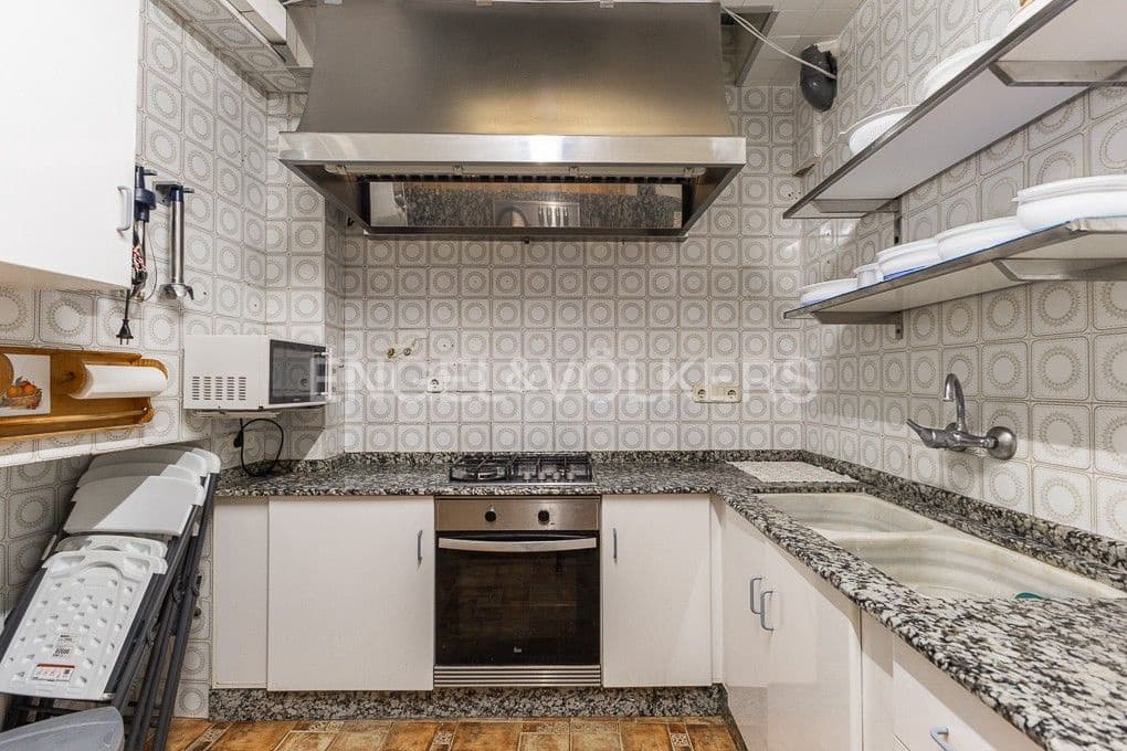 Local Comercial de 15 habitaciones en Alcublas en venta - 350.800 € (Ref: 9082434)