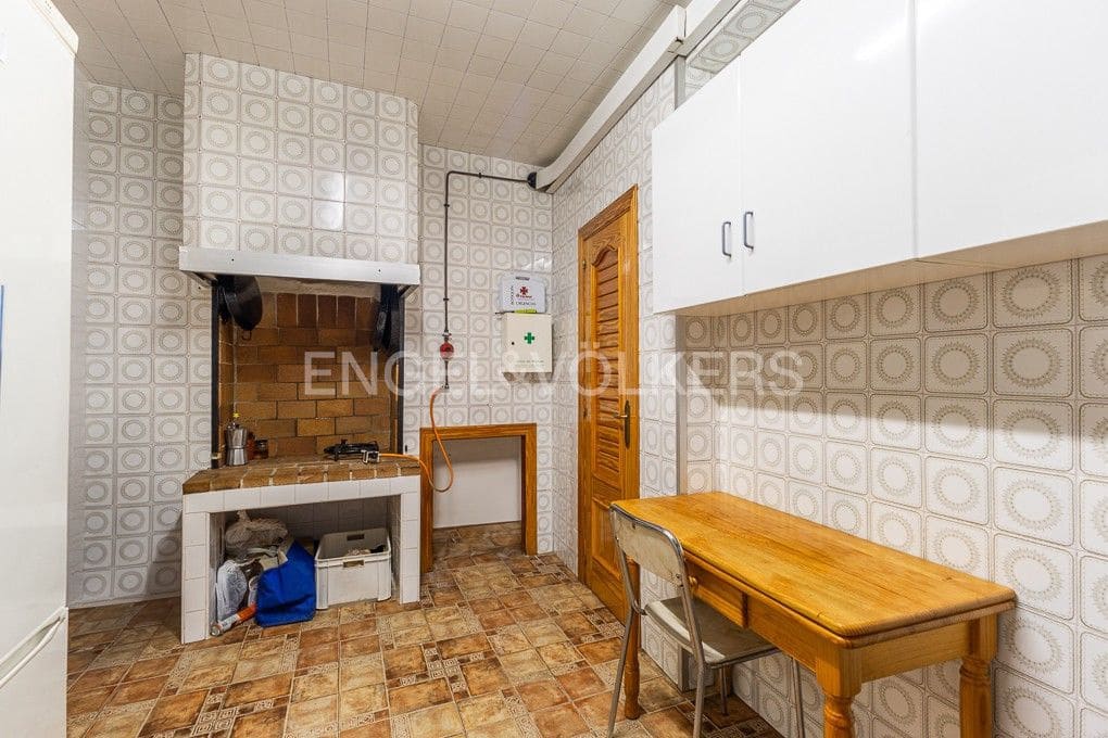 Local Comercial de 15 habitaciones en Alcublas en venta - 350.800 € (Ref: 9082434)