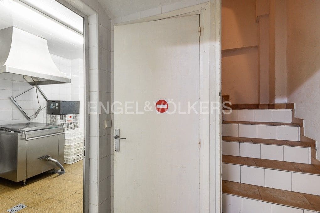 Local Comercial de 15 habitaciones en Alcublas en venta - 350.800 € (Ref: 9082434)