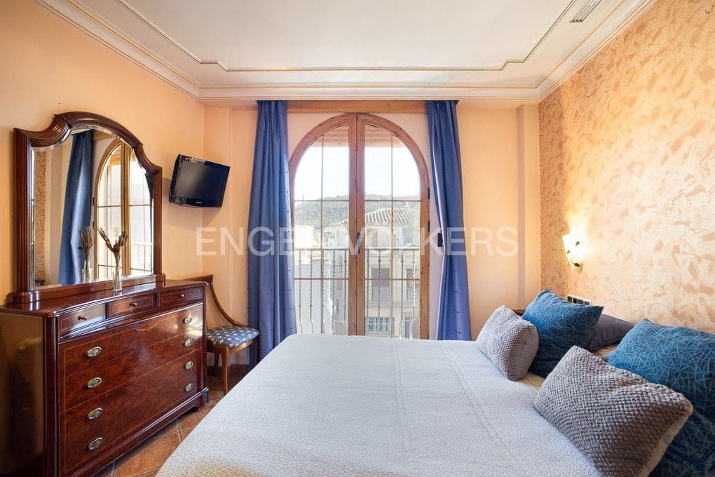 Local Comercial de 15 habitaciones en Alcublas en venta - 350.800 € (Ref: 9082434)