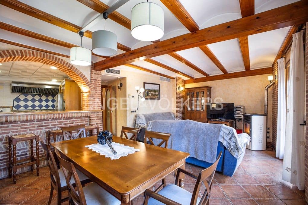 Local Comercial de 15 habitaciones en Alcublas en venta - 350.800 € (Ref: 9082434)