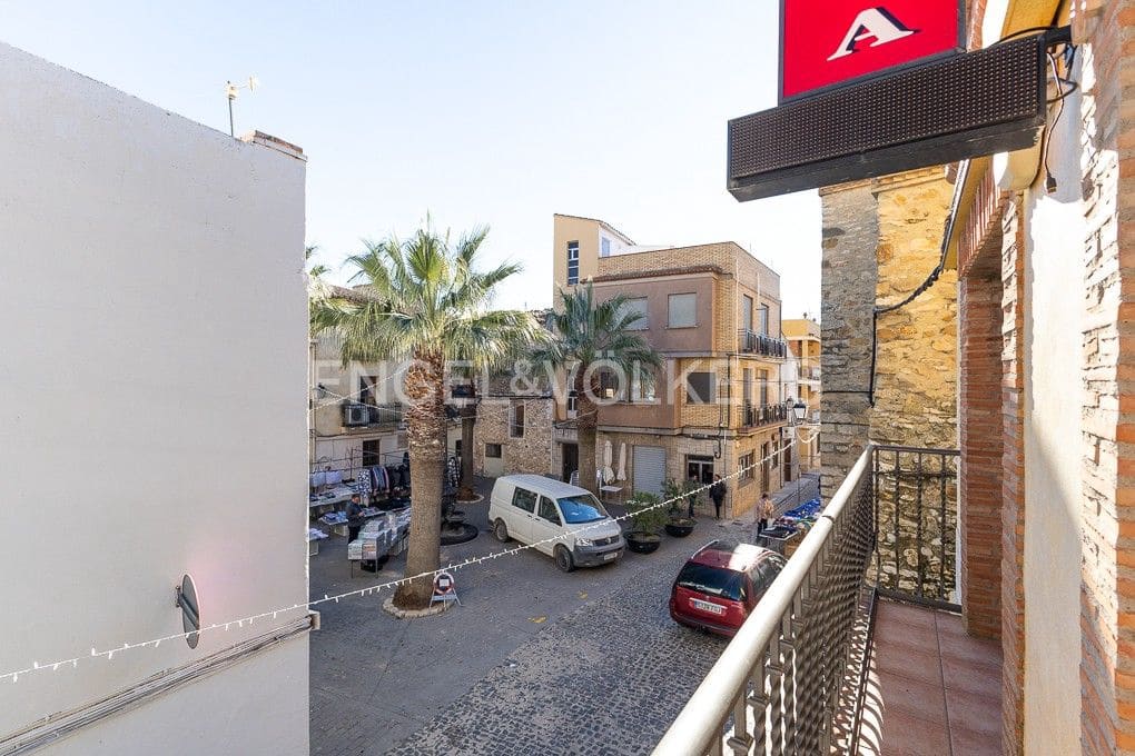 Local Comercial de 15 habitaciones en Alcublas en venta - 350.800 € (Ref: 9082434)
