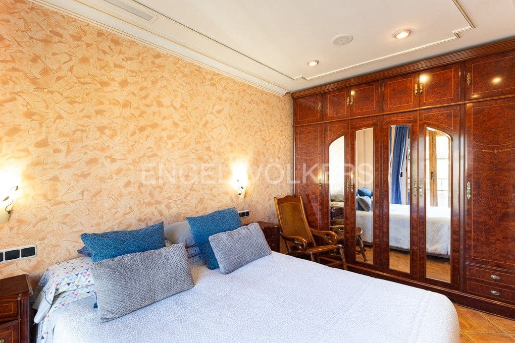 Local Comercial de 15 habitaciones en Alcublas en venta - 350.800 € (Ref: 9082434)