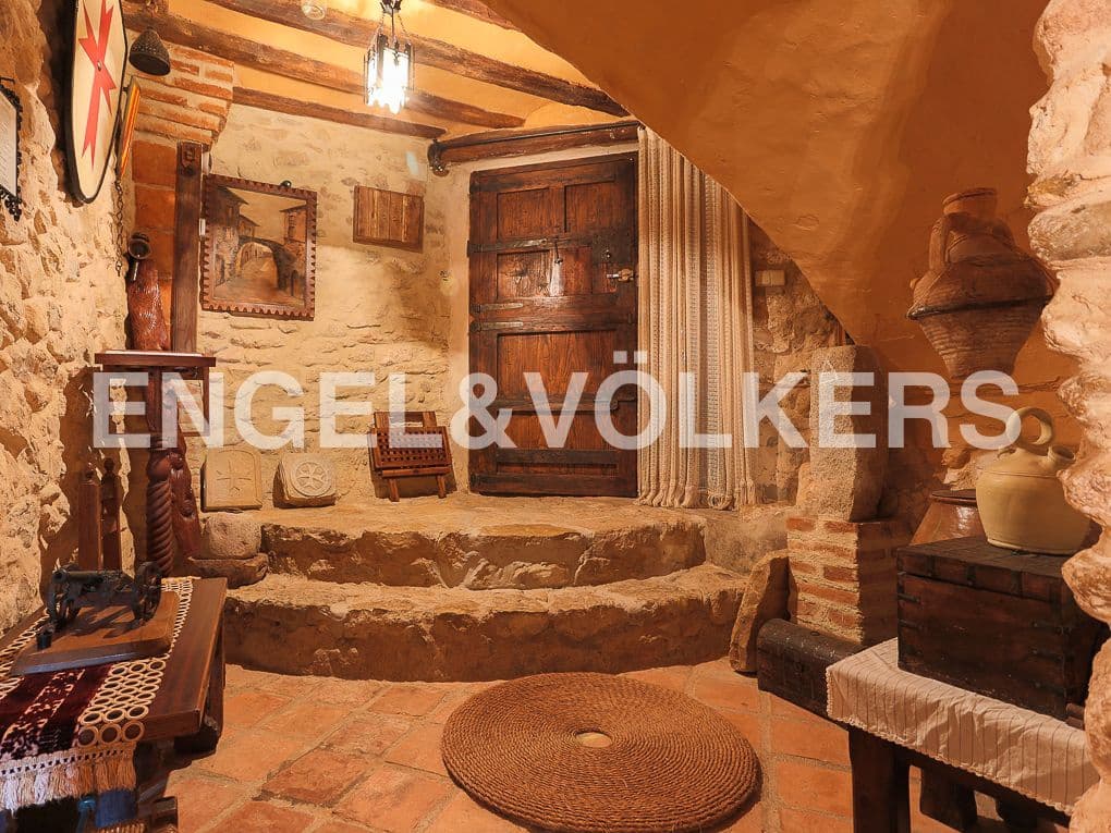 4 makuuhuone Maalaistalo myytävänä paikassa Les Coves de Vinroma - 175 000 € (Ref: 9082441)