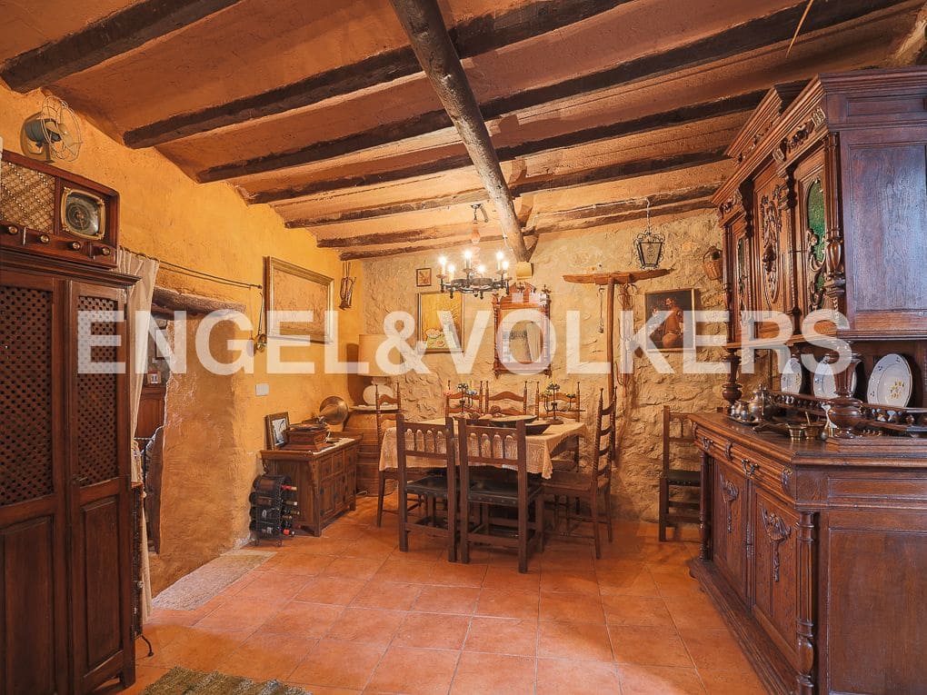 4 makuuhuone Maalaistalo myytävänä paikassa Les Coves de Vinroma - 175 000 € (Ref: 9082441)