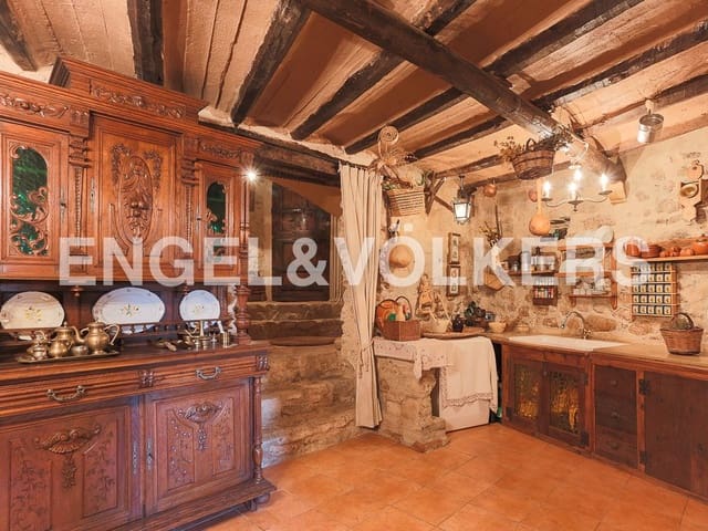 4 bedroom Finca/Country House for sale in Les Coves de Vinromà - € 175,000 (Ref: 9082441)