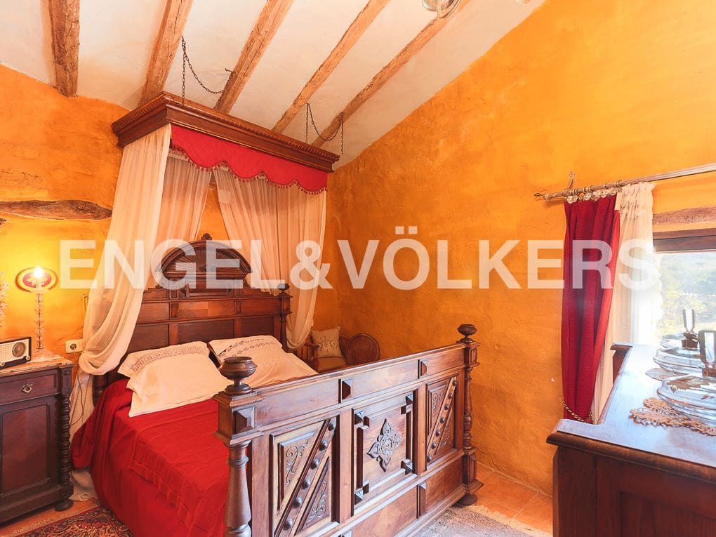 4 makuuhuone Maalaistalo myytävänä paikassa Les Coves de Vinroma - 175 000 € (Ref: 9082441)