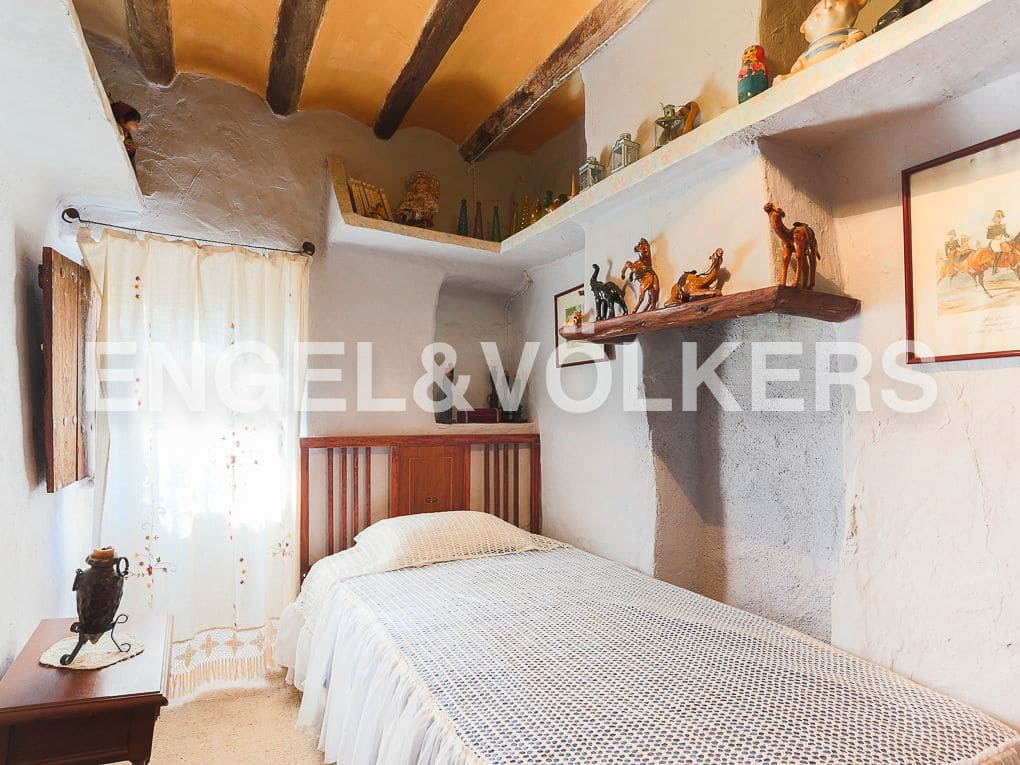 4 makuuhuone Maalaistalo myytävänä paikassa Les Coves de Vinroma - 175 000 € (Ref: 9082441)