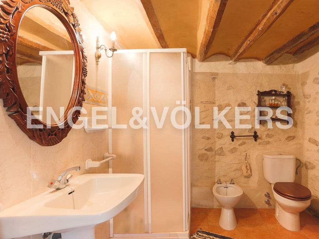 4 makuuhuone Maalaistalo myytävänä paikassa Les Coves de Vinroma - 175 000 € (Ref: 9082441)