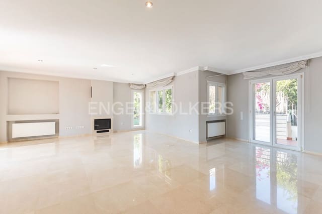 5 soveværelse Villa til leje i Campolivar, Godella med swimmingpool garage - € 4.000 (Ref: 9085963)