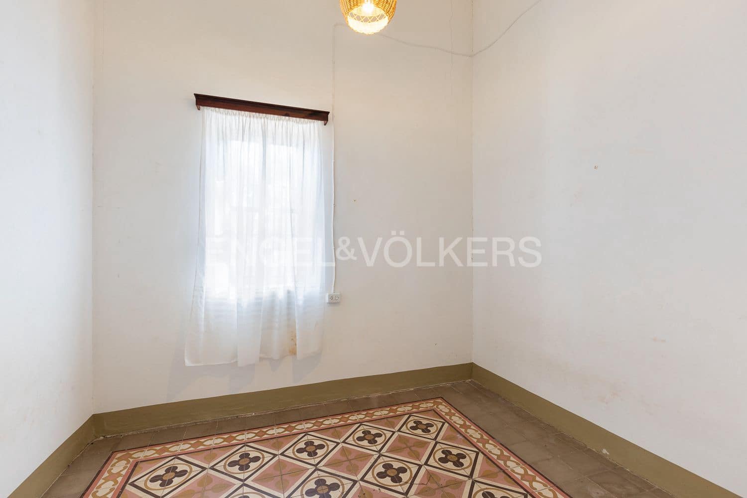 7 bedroom Villa for sale in Naquera with pool garage - € 660,000 (Ref: 9086610)