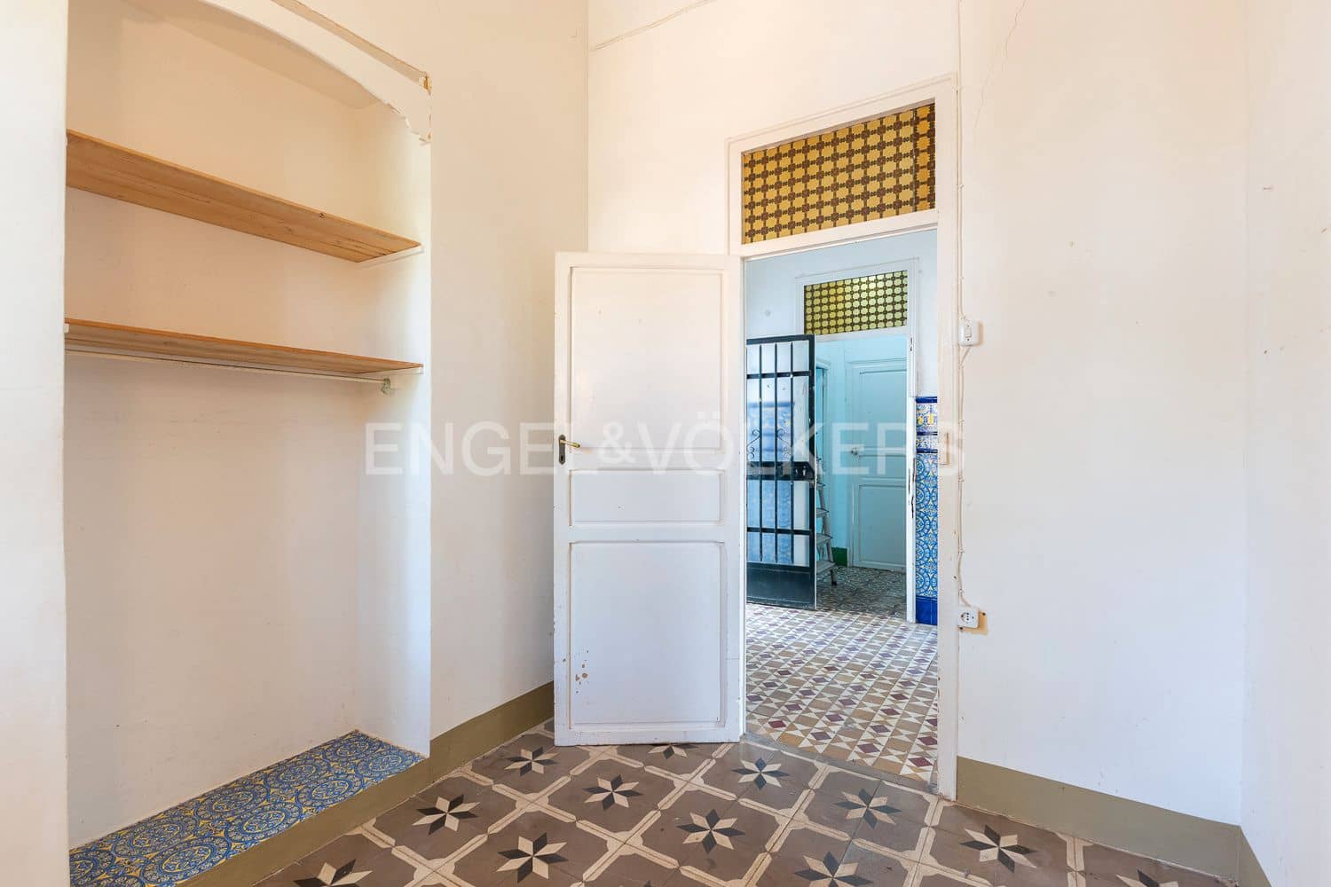 7 bedroom Villa for sale in Naquera with pool garage - € 660,000 (Ref: 9086610)