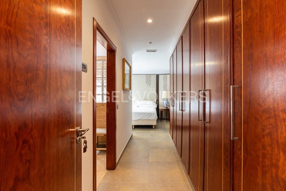7 Zimmer Villa zu verkaufen in Cullera mit Pool Garage - 600.000 € (Ref: 9086613)