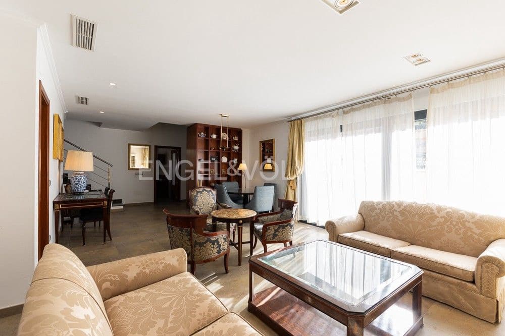 7 Zimmer Villa zu verkaufen in Cullera mit Pool Garage - 600.000 € (Ref: 9086613)