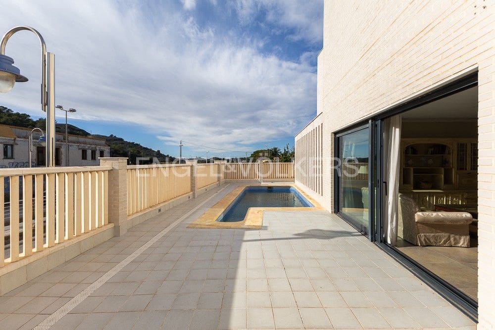 7 Zimmer Villa zu verkaufen in Cullera mit Pool Garage - 600.000 € (Ref: 9086613)
