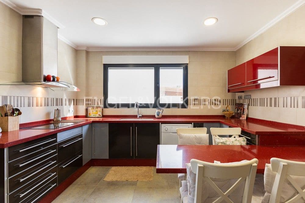 7 Zimmer Villa zu verkaufen in Cullera mit Pool Garage - 600.000 € (Ref: 9086613)
