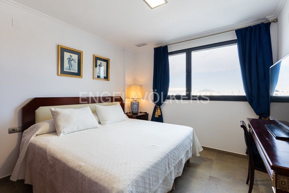 7 Zimmer Villa zu verkaufen in Cullera mit Pool Garage - 600.000 € (Ref: 9086613)