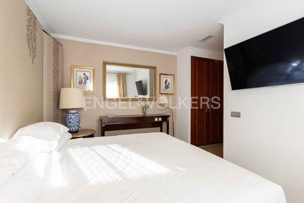 7 Zimmer Villa zu verkaufen in Cullera mit Pool Garage - 600.000 € (Ref: 9086613)