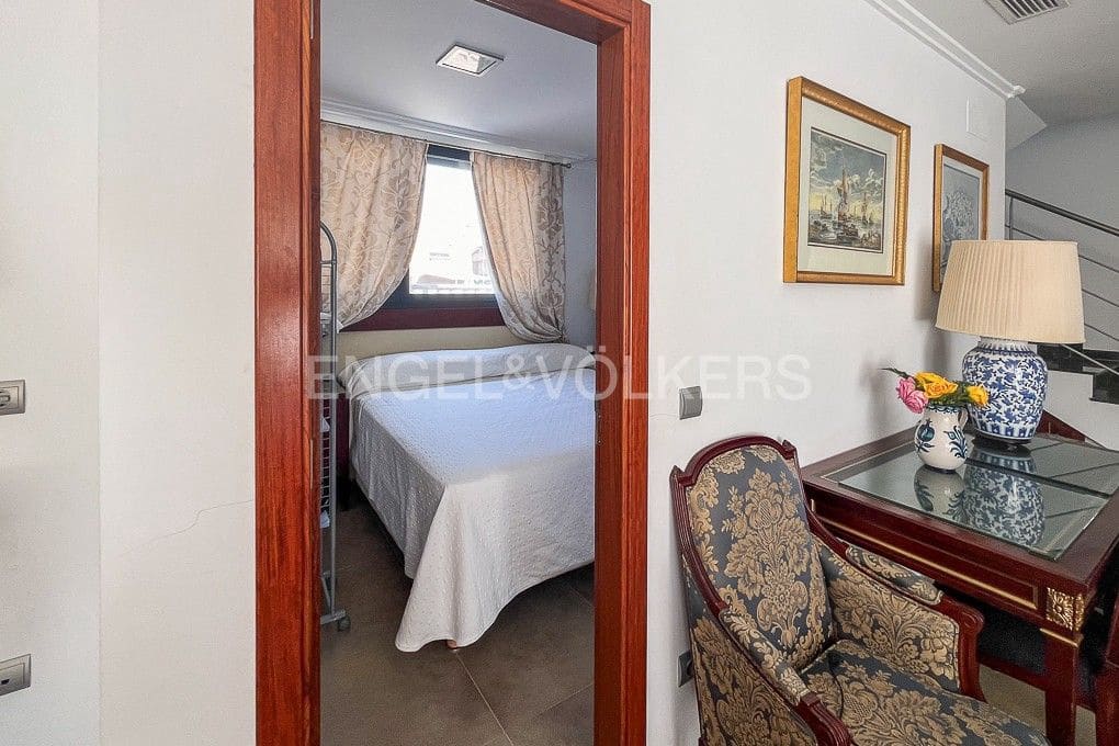 7 Zimmer Villa zu verkaufen in Cullera mit Pool Garage - 600.000 € (Ref: 9086613)