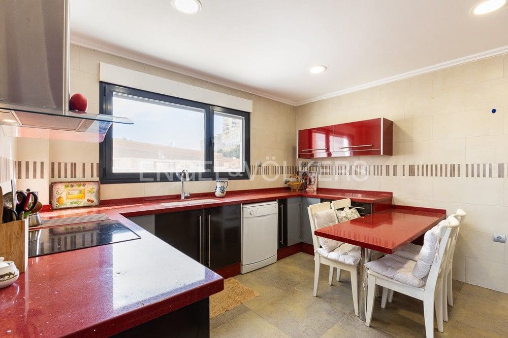 7 Zimmer Villa zu verkaufen in Cullera mit Pool Garage - 600.000 € (Ref: 9086613)