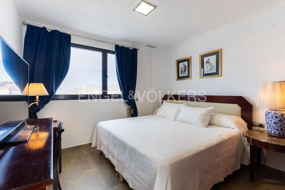 7 Zimmer Villa zu verkaufen in Cullera mit Pool Garage - 600.000 € (Ref: 9086613)