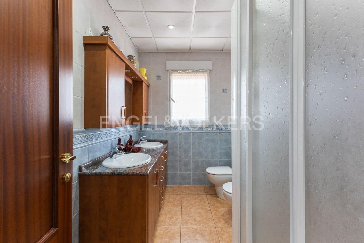 9 sypialnia Willa na sprzedaż w Oropesa  z basenem garażem - 595 000 € (Ref: 9093298)