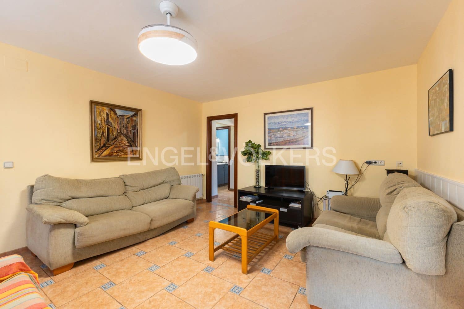 9 sypialnia Willa na sprzedaż w Oropesa  z basenem garażem - 595 000 € (Ref: 9093298)