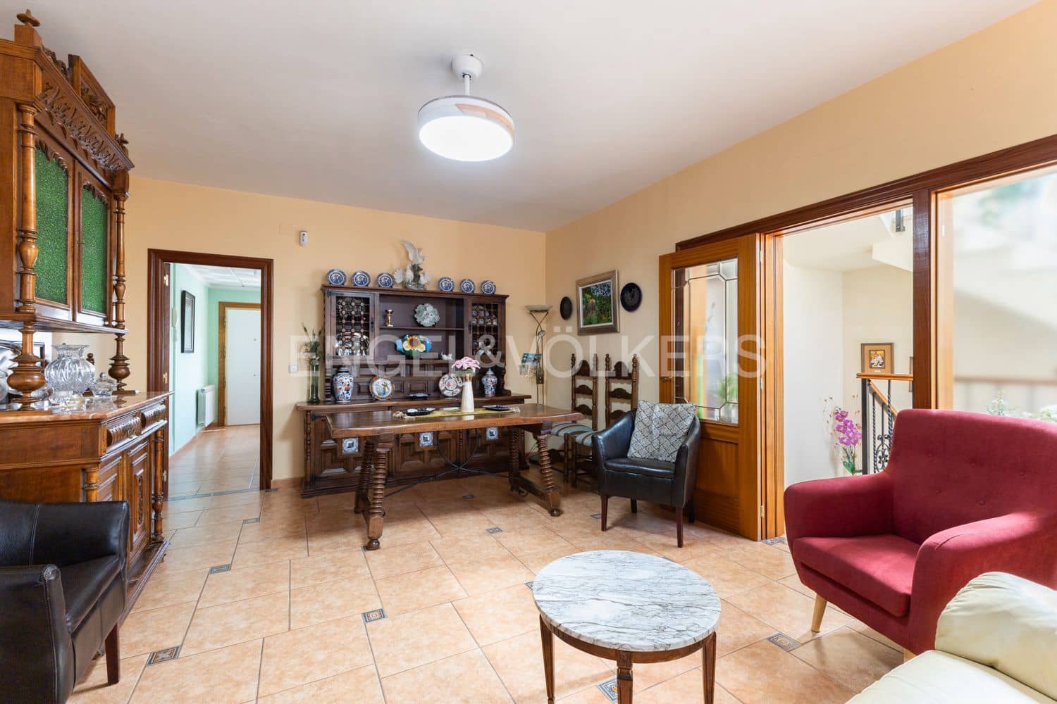 9 sypialnia Willa na sprzedaż w Oropesa  z basenem garażem - 595 000 € (Ref: 9093298)