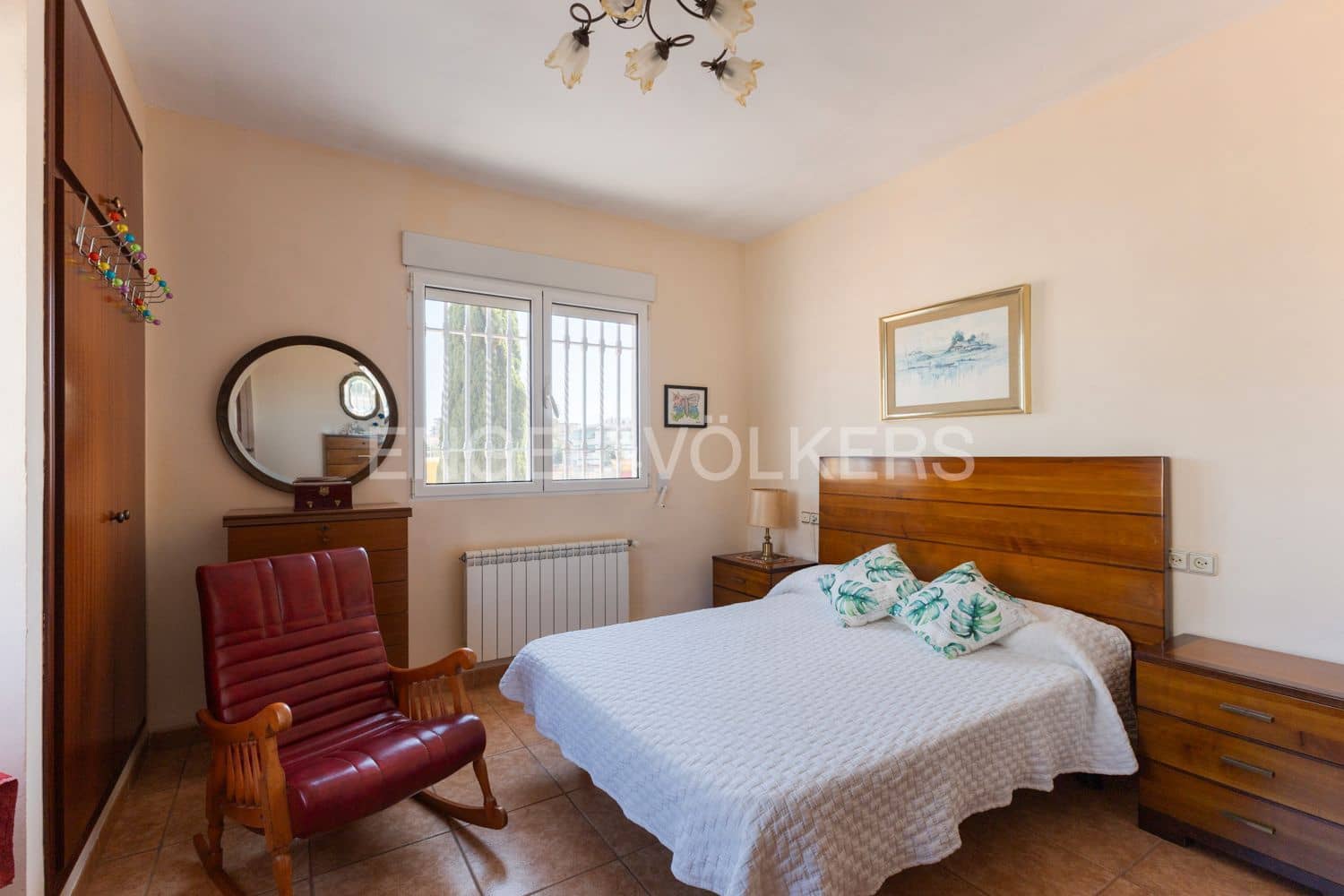 9 sypialnia Willa na sprzedaż w Oropesa  z basenem garażem - 595 000 € (Ref: 9093298)