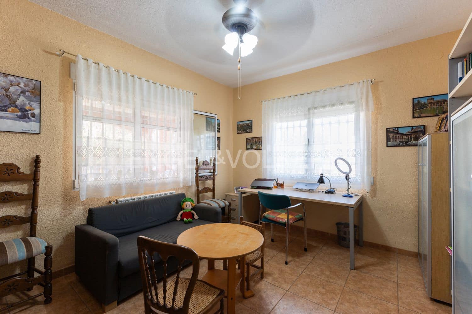 9 sypialnia Willa na sprzedaż w Oropesa  z basenem garażem - 595 000 € (Ref: 9093298)