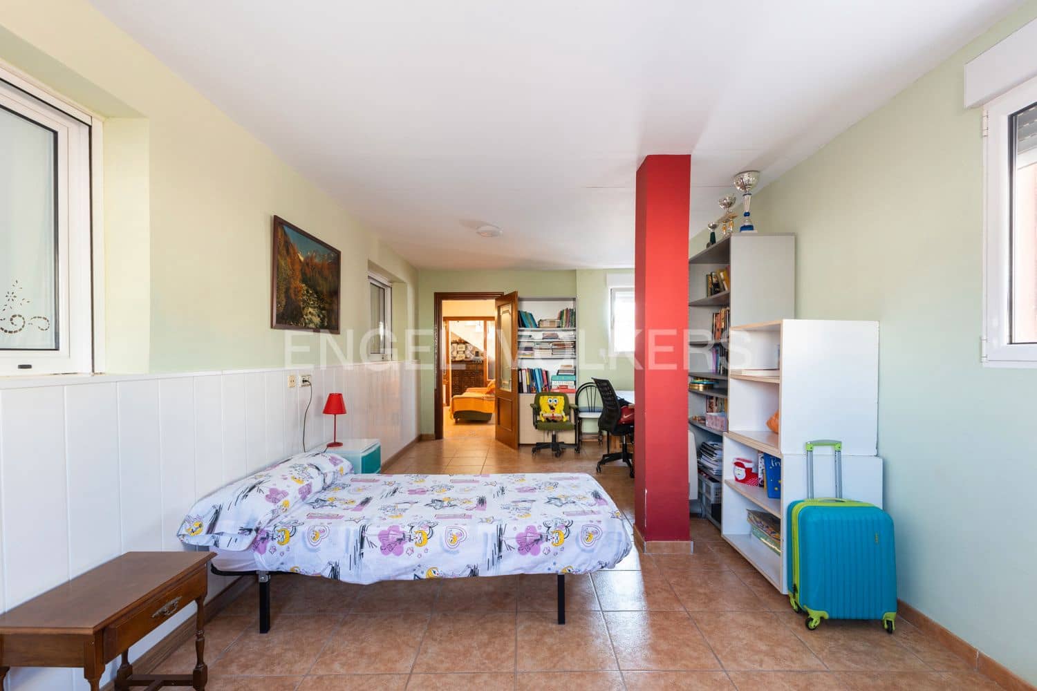 9 sypialnia Willa na sprzedaż w Oropesa  z basenem garażem - 595 000 € (Ref: 9093298)