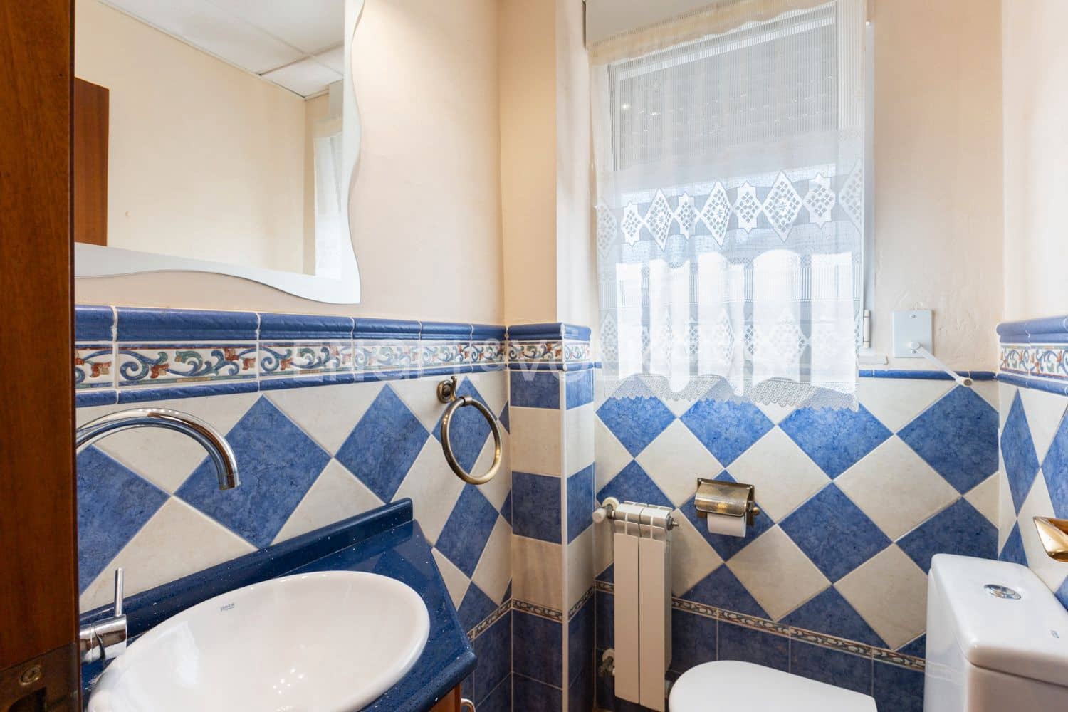 9 sypialnia Willa na sprzedaż w Oropesa  z basenem garażem - 595 000 € (Ref: 9093298)