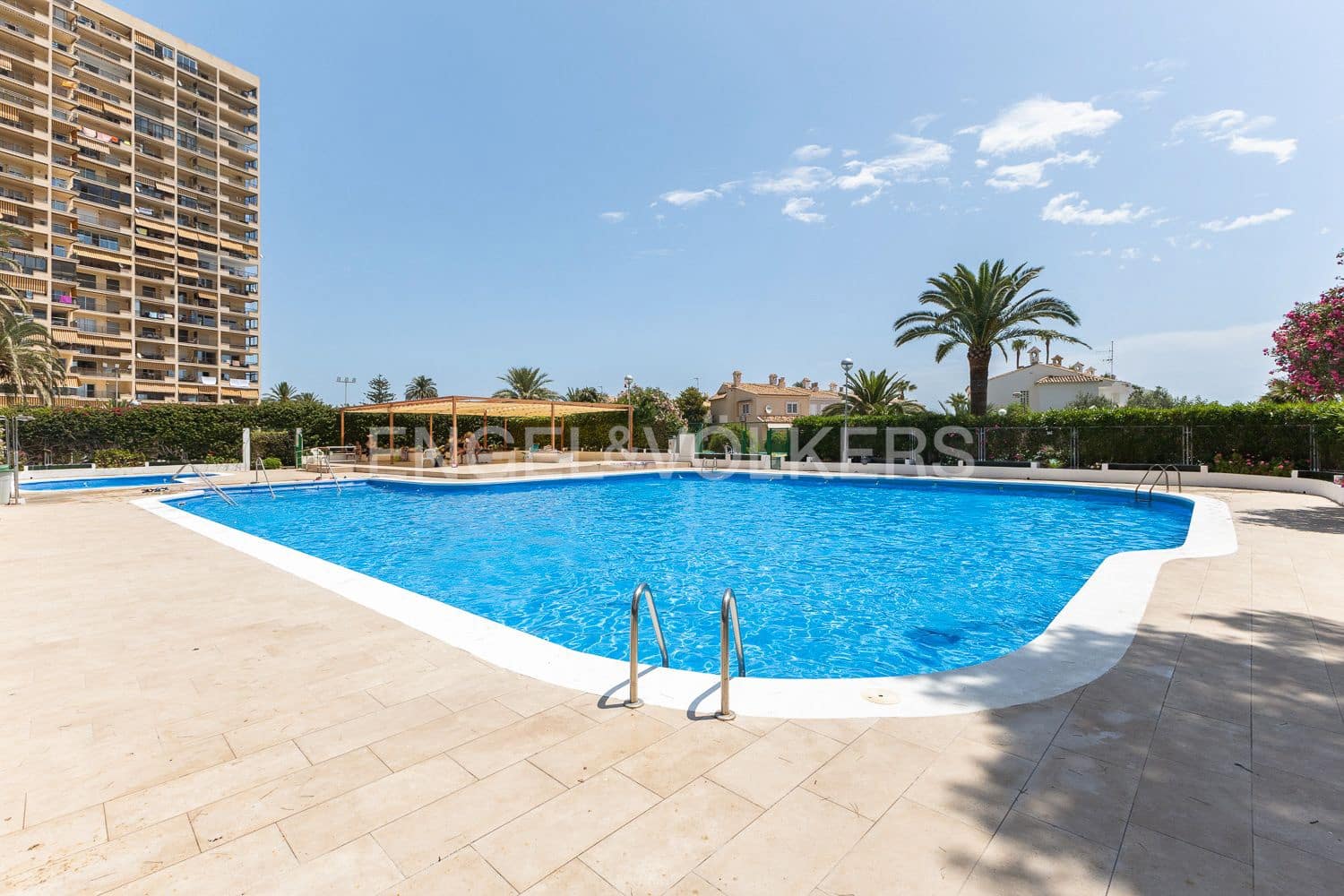 Chalet de 4 habitaciones en Puig en venta con piscina garaje - 850.000 € (Ref: 9094772)