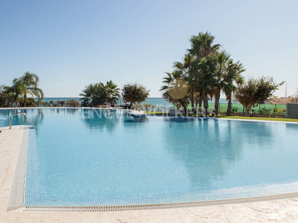 2 sovrum Lägenhet till salu i Alcala de Xivert med pool garage - 299 000 € (Ref: 9097030)
