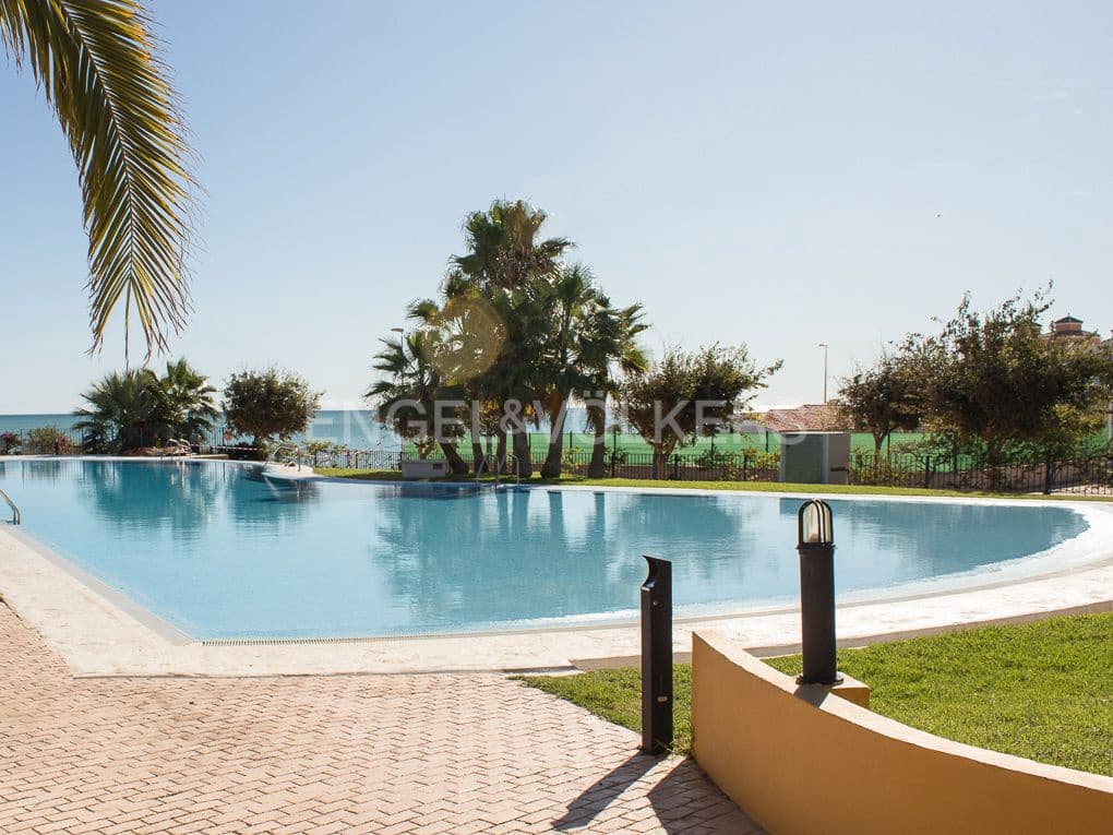2 sovrum Lägenhet till salu i Alcala de Xivert med pool garage - 299 000 € (Ref: 9097030)