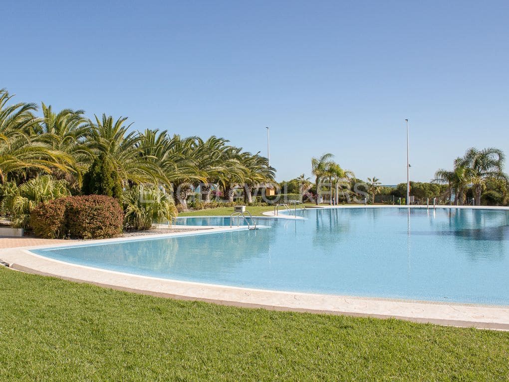 2 sovrum Lägenhet till salu i Alcala de Xivert med pool garage - 299 000 € (Ref: 9097030)