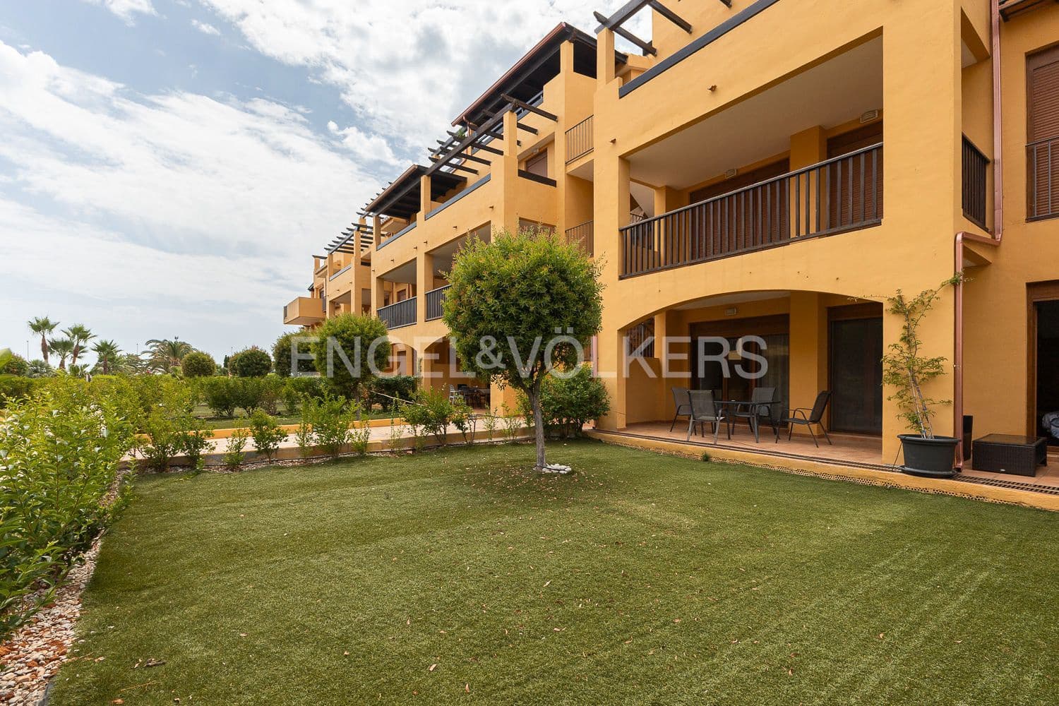 2 sovrum Lägenhet till salu i Alcala de Xivert med pool garage - 299 000 € (Ref: 9097030)