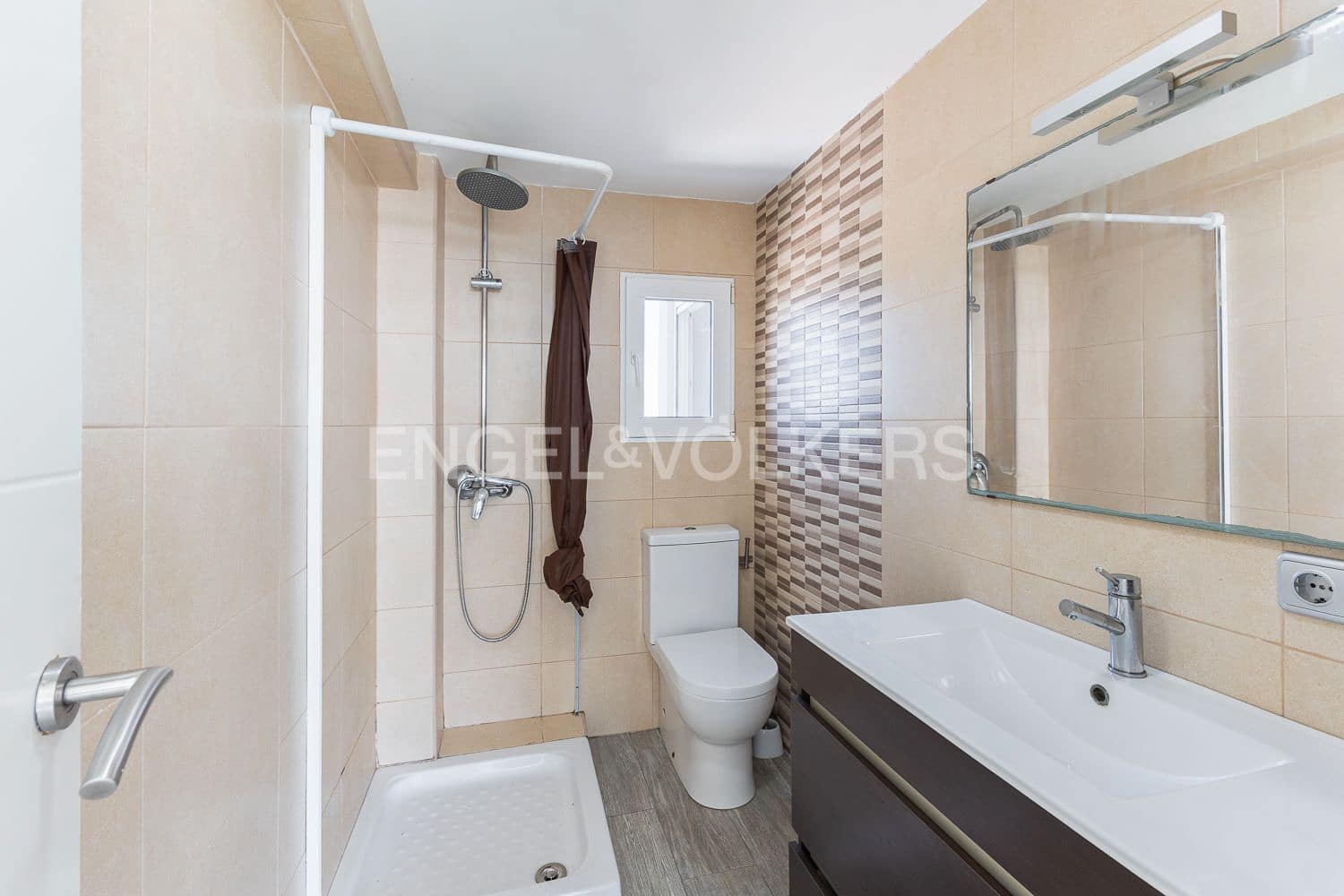 2 bedroom Penthouse for sale in Valencia city with garage - € 270,000 (Ref: 9103548)