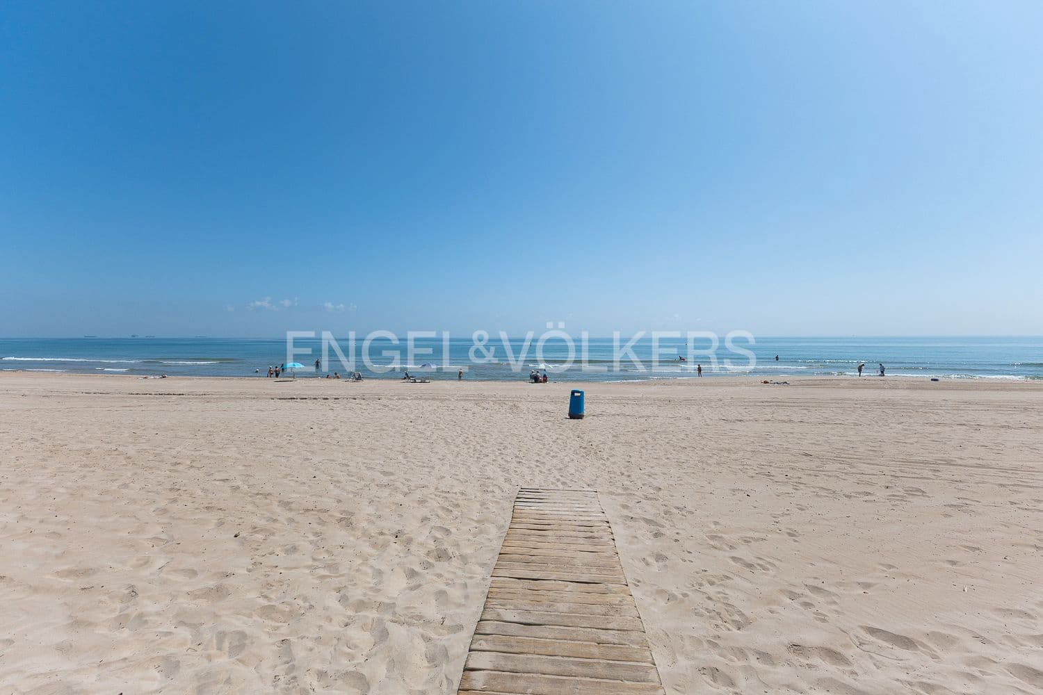 2 bedroom Penthouse for sale in Valencia city with garage - € 270,000 (Ref: 9103548)