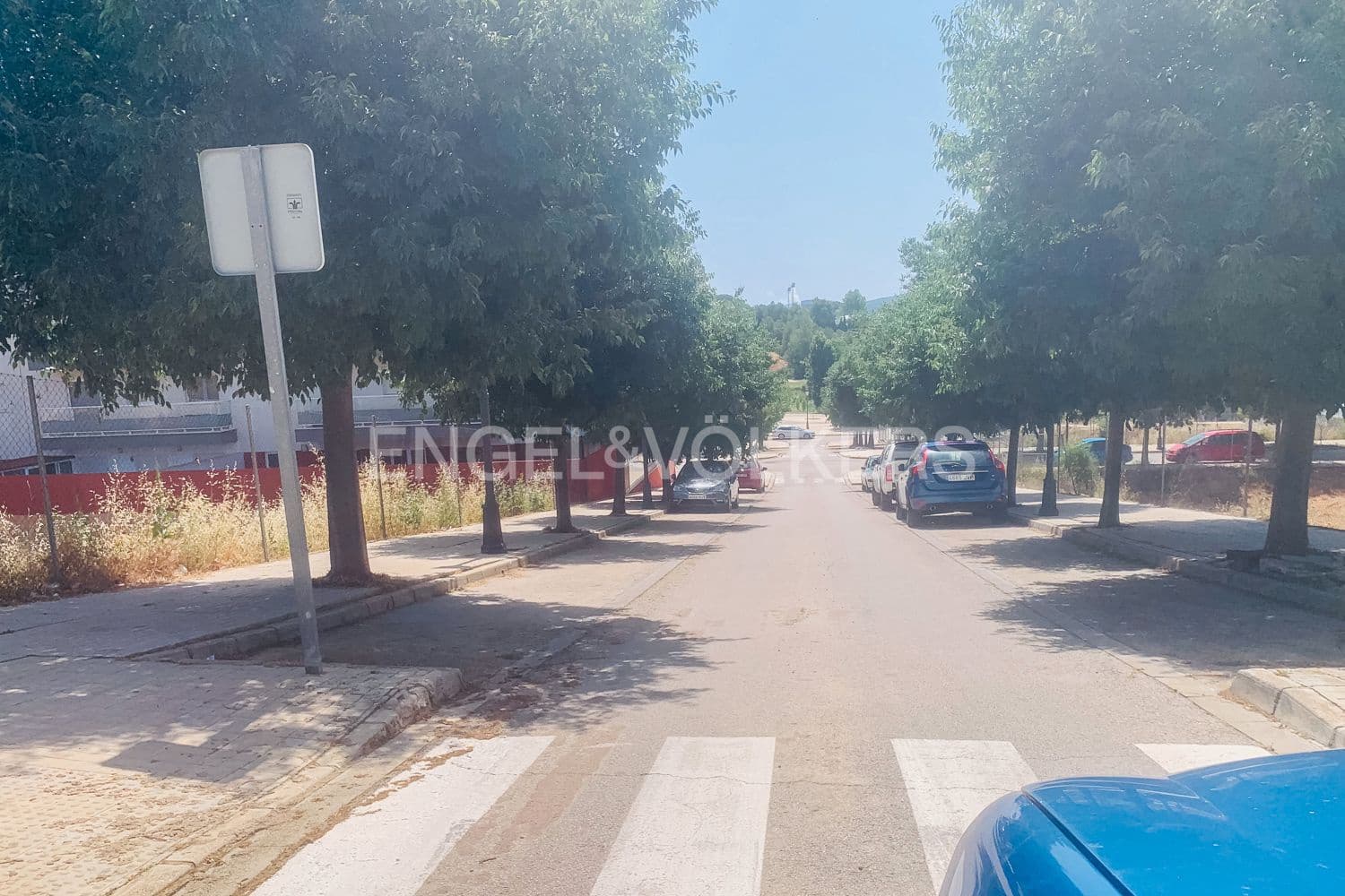 Building Plot for sale in Requena - € 174,900 (Ref: 9105284)