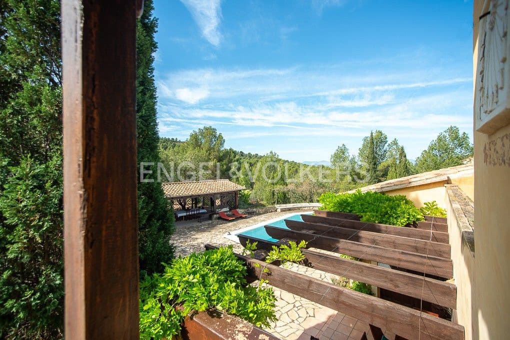 3 bedroom Finca/Country House for sale in Borriol with pool garage - € 850,000 (Ref: 9105286)