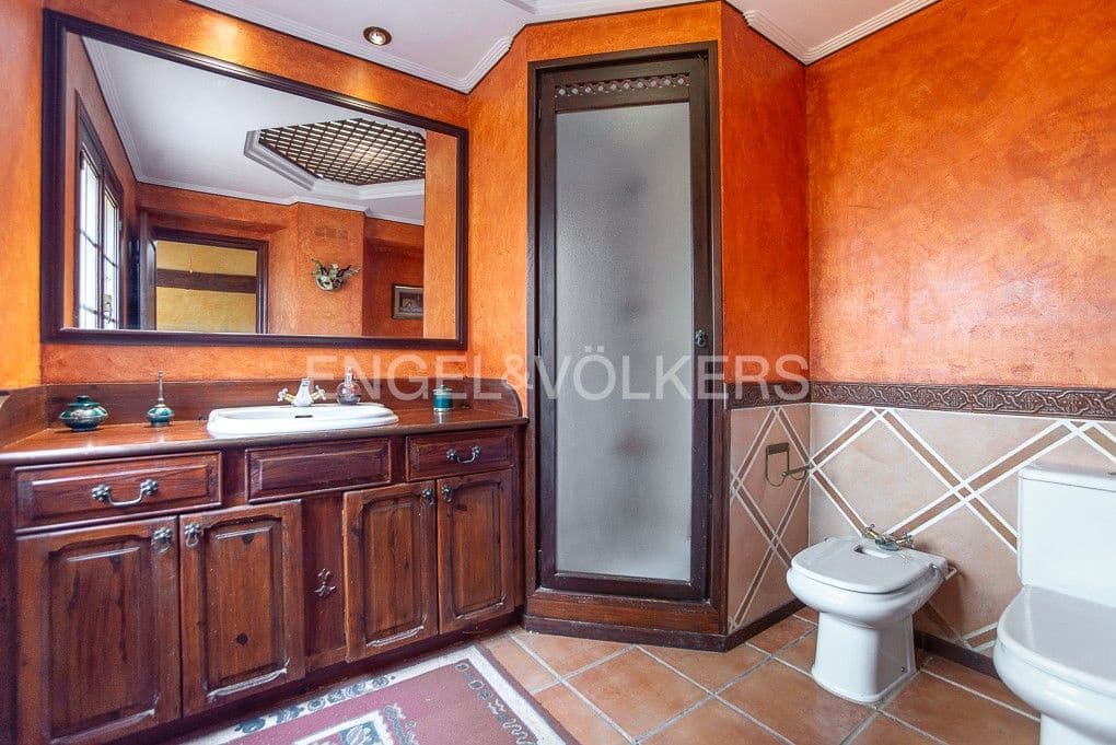 3 bedroom Finca/Country House for sale in Borriol with pool garage - € 850,000 (Ref: 9105286)