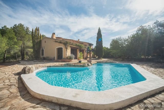 3 bedroom Finca/Country House for sale in Borriol with pool garage - € 850,000 (Ref: 9105286)
