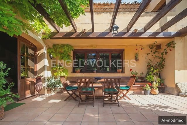 3 soveværelse Finca/Landehus til salg i Borriol med swimmingpool garage - € 850.000 (Ref: 9105286)