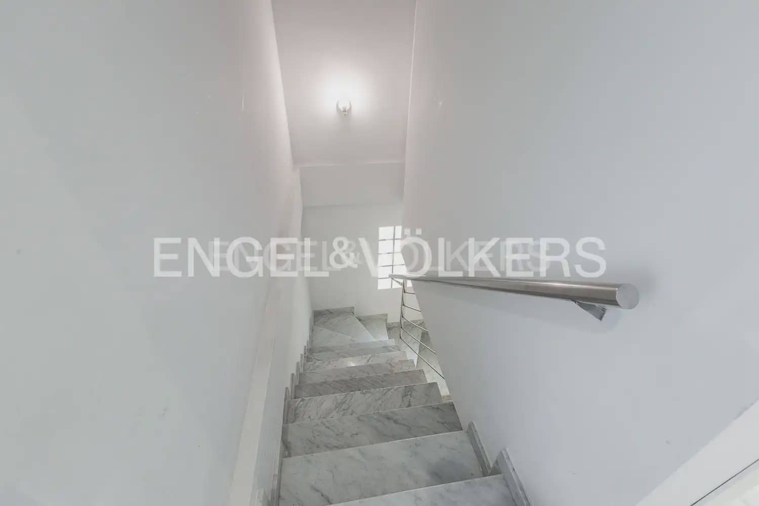 Piso de 3 habitaciones en València ciudad en venta con garaje - 795.000 € (Ref: 9107780)