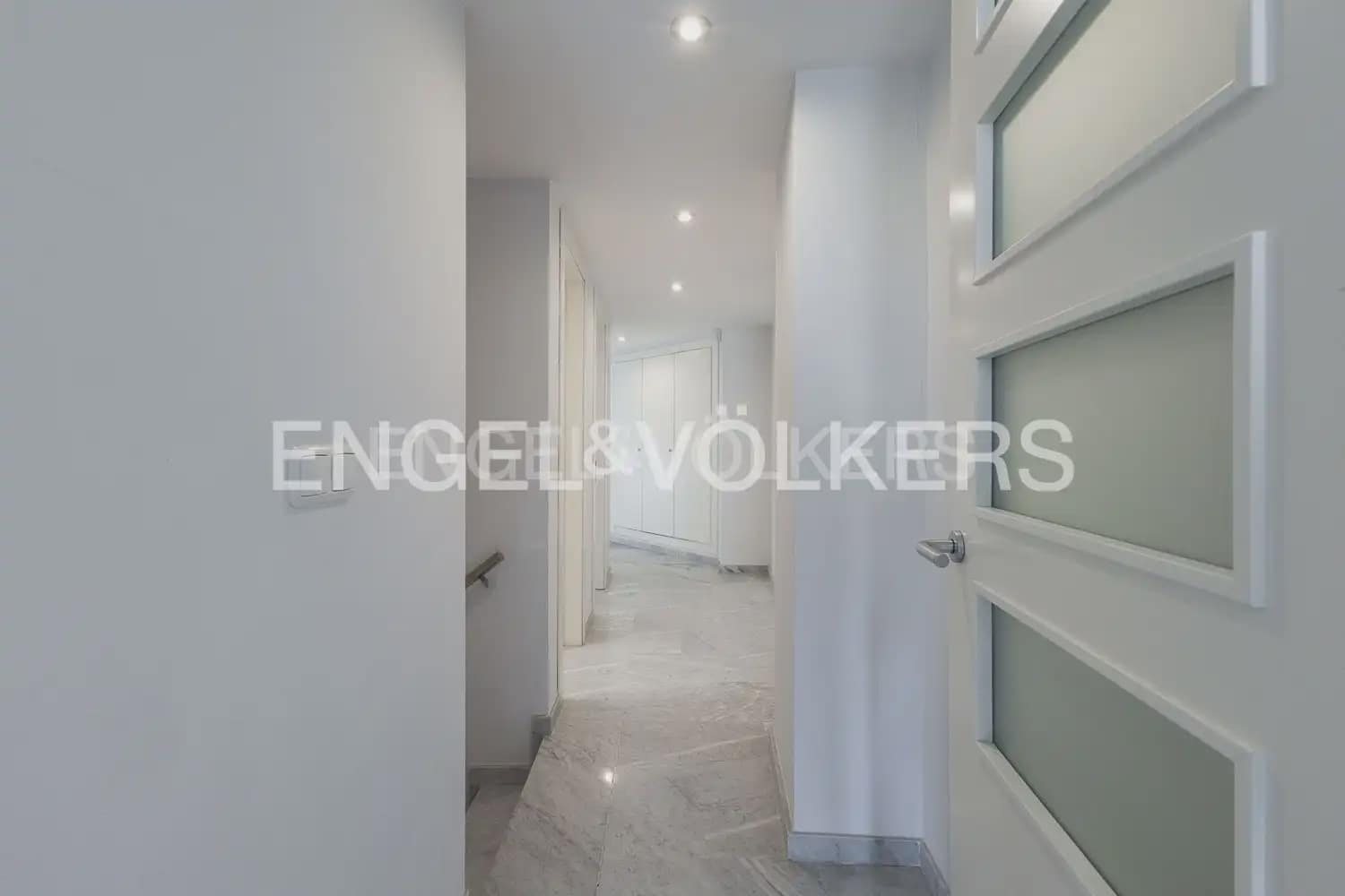 Piso de 3 habitaciones en València ciudad en venta con garaje - 795.000 € (Ref: 9107780)