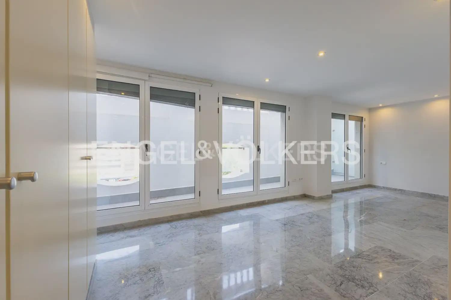 Piso de 3 habitaciones en València ciudad en venta con garaje - 795.000 € (Ref: 9107780)